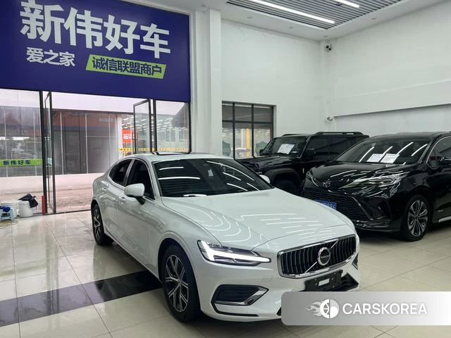 Volvo S60 id 3920828 из Китая 11