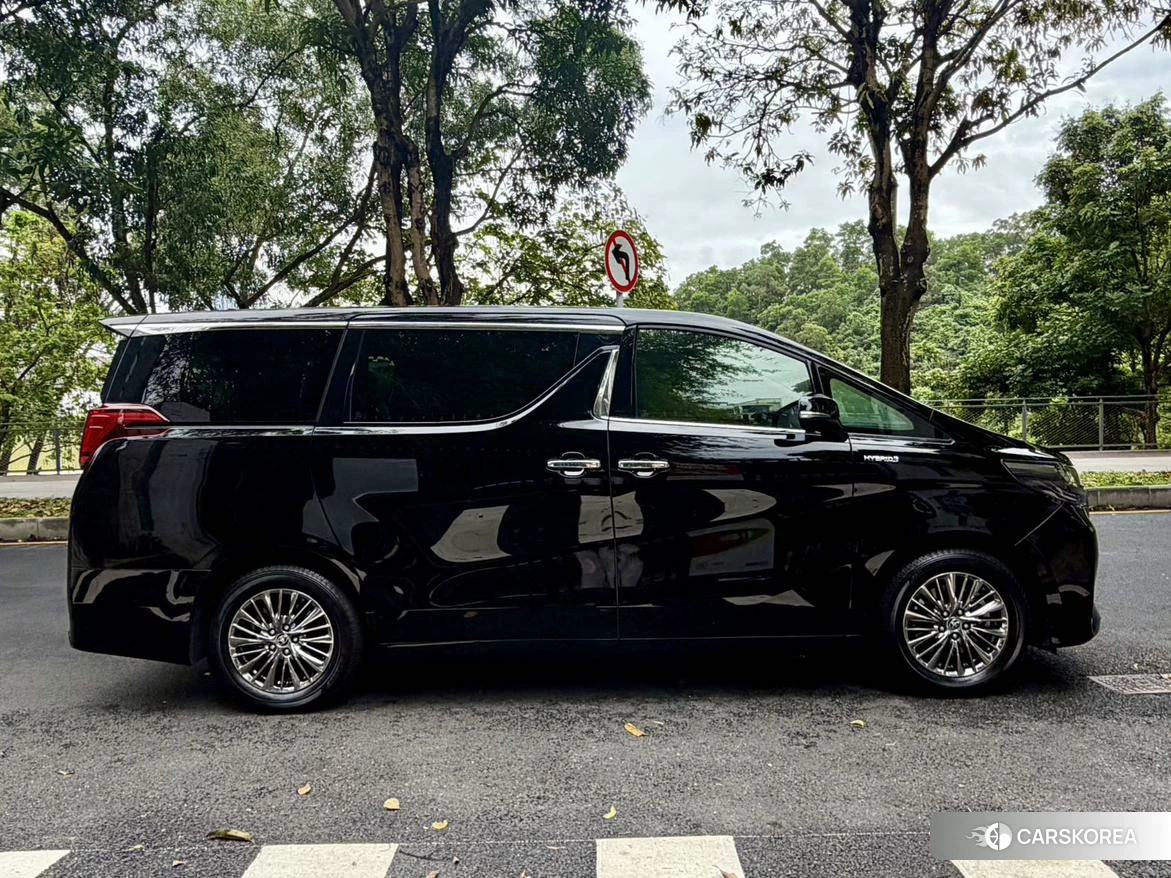 Toyota Elfa id 4499127 из Китая 11