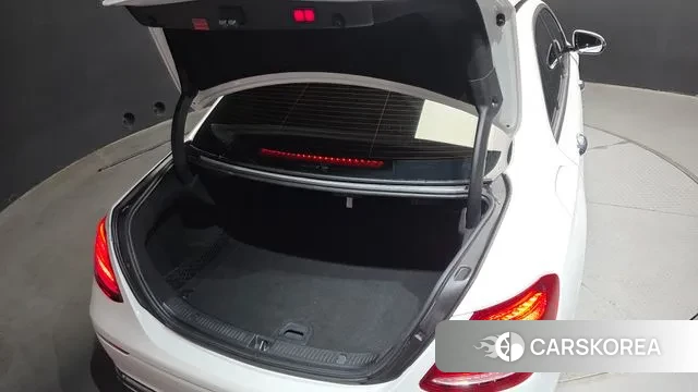 Mercedes-Benz E-Class W213 id 3788996 из Кореи 11