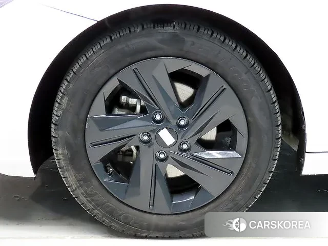 Hyundai Avante Hybrid (CN7) id 3751806 из Кореи 11