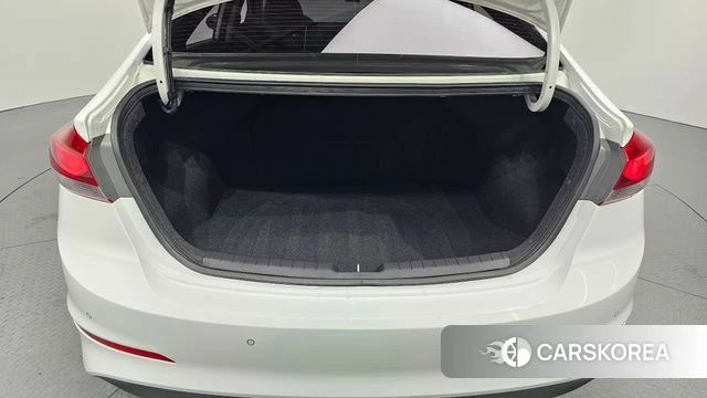 Hyundai Avante AD id 4551884 из Кореи 11