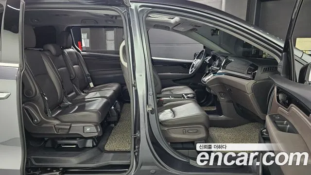 Honda Odyssey id 2648845 из Кореи 11