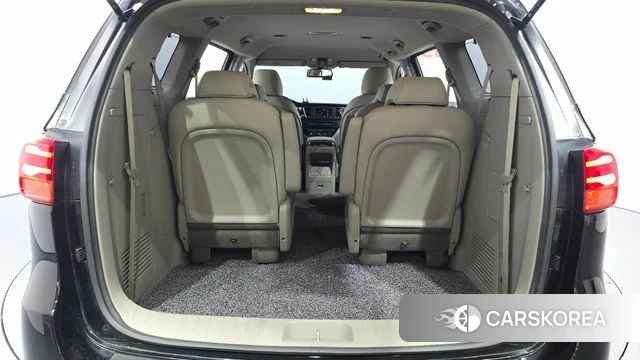 Kia The New Carnival id 4269108 из Кореи 11