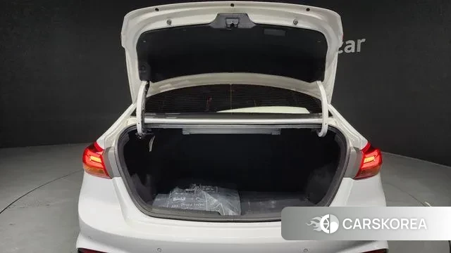 Hyundai Avante AD id 3107300 из Кореи 11