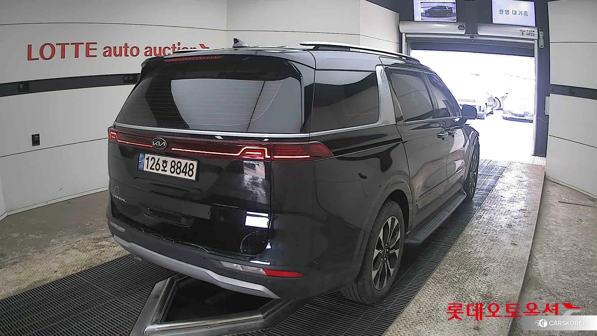 Kia Carnival id 3888397 из Кореи 11