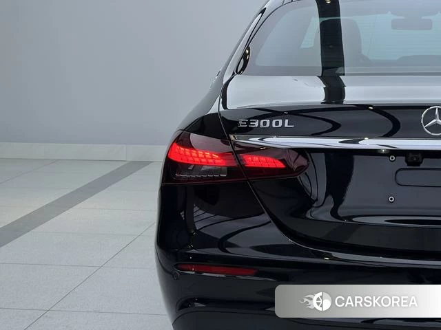 Mercedes-Benz E-class id 4207934 из Китая 11