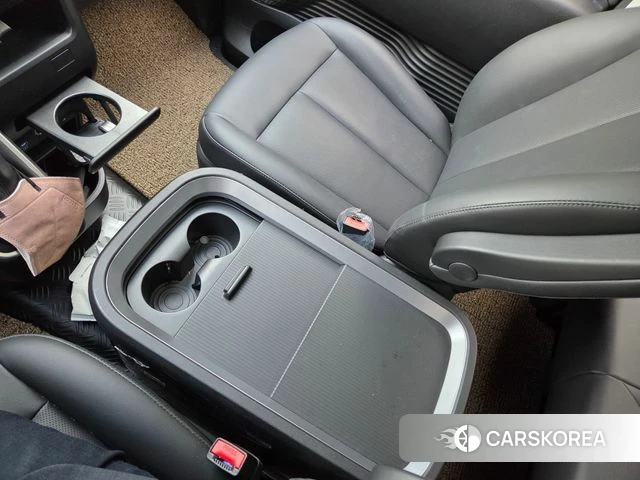 Hyundai Staria id 4499517 из Кореи 11
