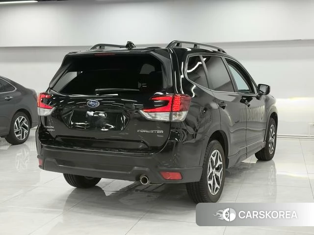 Subaru FORESTER Forester id 3856918 из Китая 11