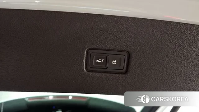 Audi Q8 (4M) id 3468882 из Кореи 11