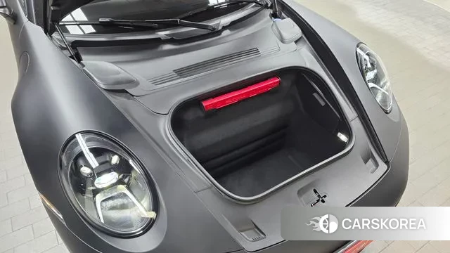 Porsche 911(992) id 3262703 из Кореи 11