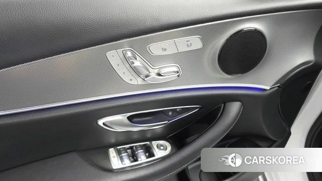 Mercedes-Benz E-Class W213 id 4642894 из Кореи 11