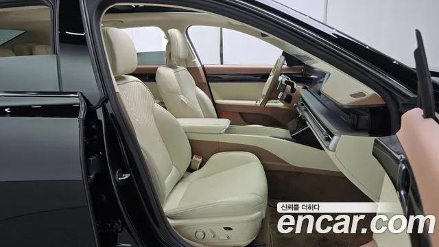 Hyundai Grandeur (GN7) id 2613210 из Кореи 11