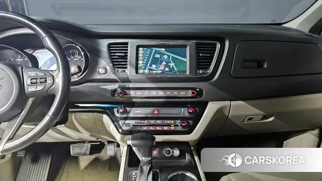 Kia The New Carnival id 3530619 из Кореи 11