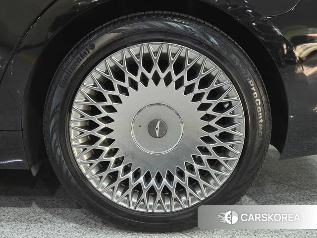 Genesis G90 id 3824896 из Кореи 11