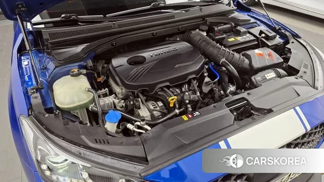 Hyundai Veloster (JS) id 2981786 из Кореи 11