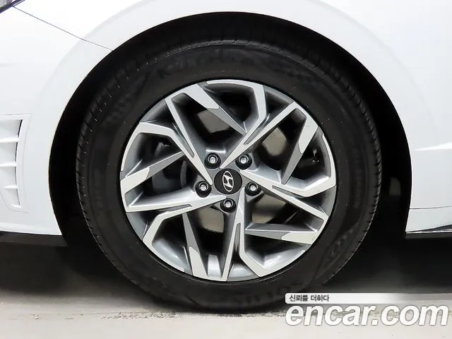 Hyundai Sonata (DN8) id 2691680 из Кореи 11