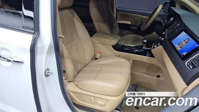 Kia The New Carnival id 2531179 из Кореи 11