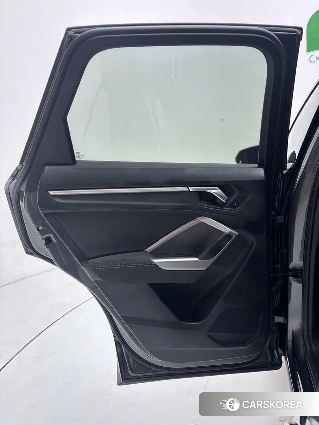 Audi Q3 id 4321221 из Китая 11