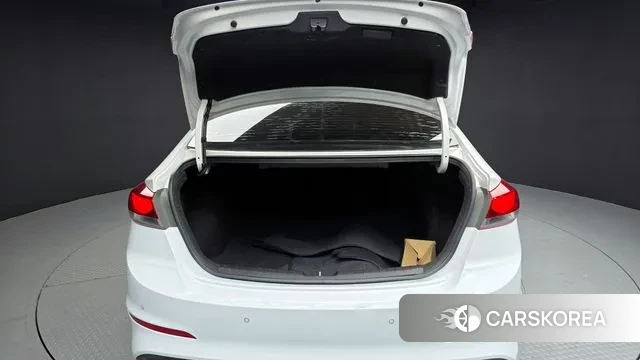 Hyundai Avante AD id 3714048 из Кореи 11