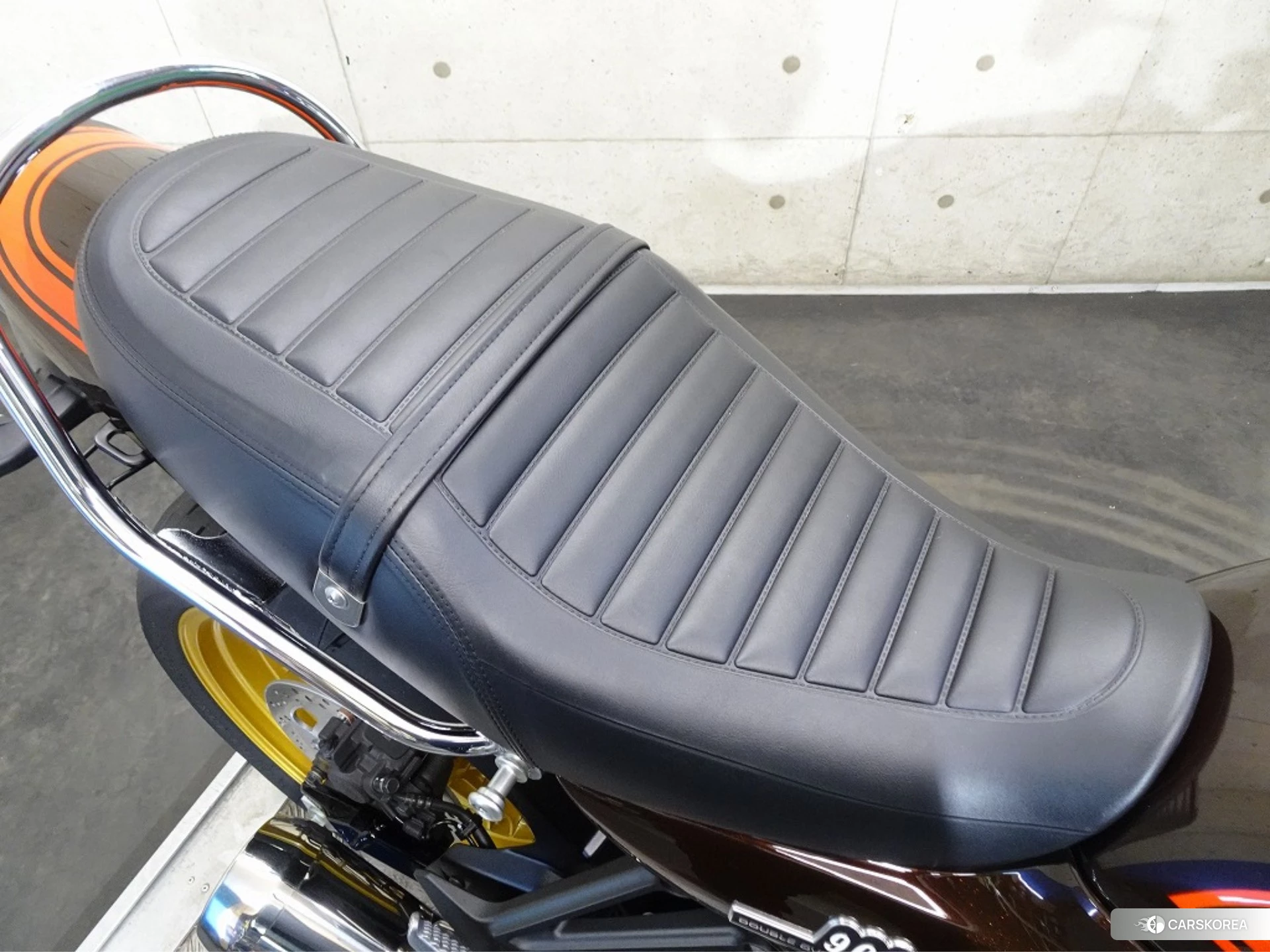 Kawasaki Z900RS id 3950488 из Японии 11