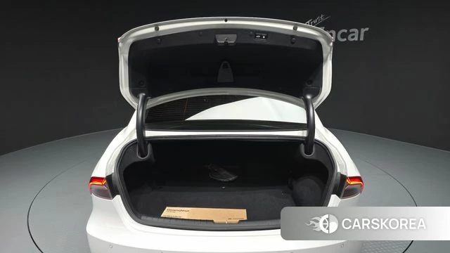 Hyundai The New Grandeur IG Hybrid id 3842504 из Кореи 11