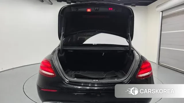 Mercedes-Benz E-Class W213 id 3489392 из Кореи 11