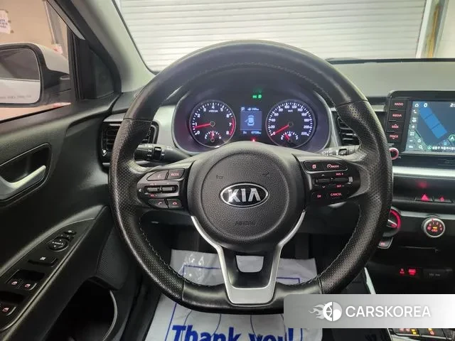 Kia Stonic id 3562986 из Кореи 11