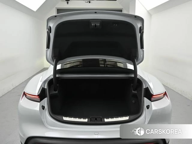 Porsche Taycan id 4622998 из Кореи 11