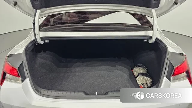 Hyundai Avante (CN7) id 3269268 из Кореи 11