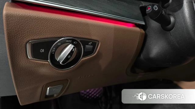 Mercedes-Benz E-Class W213 id 4500548 из Кореи 11