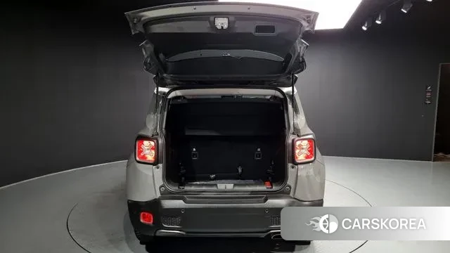 Jeep Renegade id 2915945 из Кореи 11