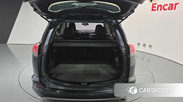 Toyota RAV4 id 4781114 из Кореи 11