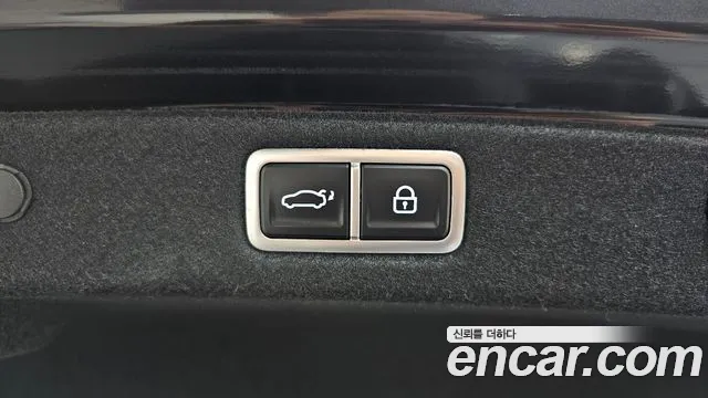 Hyundai Grandeur (GN7) id 2736088 из Кореи 11