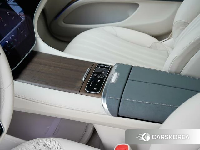 Mercedes-Benz EQS id 4277513 из Китая 11