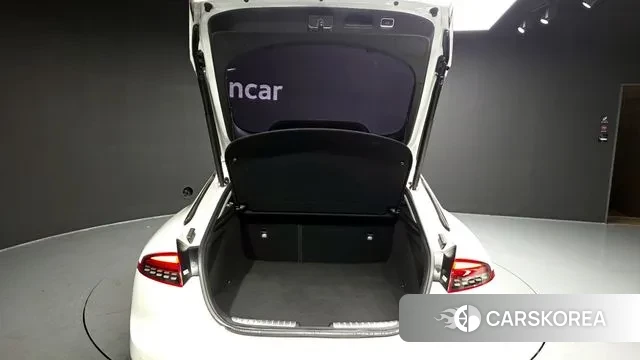 Kia Stinger Meister id 3473611 из Кореи 11