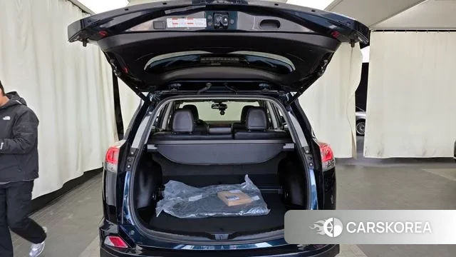 Toyota RAV4 id 3789651 из Кореи 11