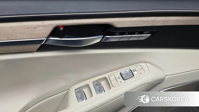 Genesis G90 id 4632418 из Кореи 11