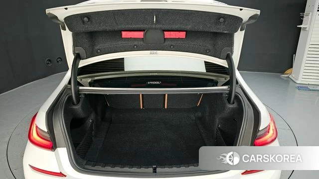 BMW 3 Series (G20) id 3884174 из Кореи 11