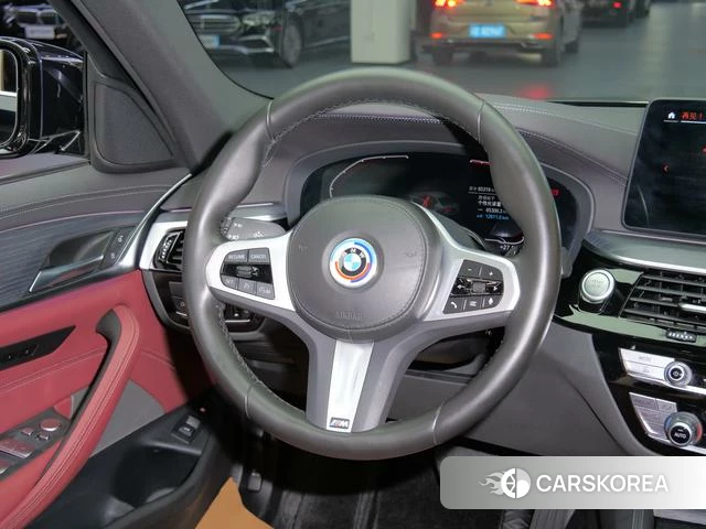 BMW 5 series PHEV id 4260769 из Китая 11