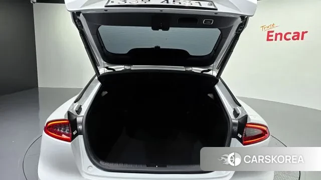 Kia Stinger id 3736841 из Кореи 11