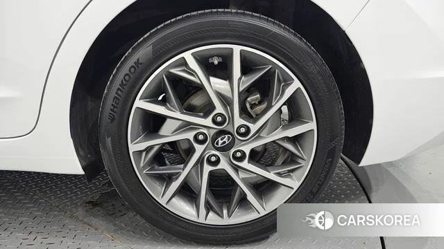 Hyundai The New Avante AD id 4625977 из Кореи 11