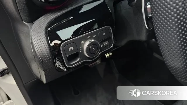 Mercedes-Benz A-Class W177 id 3027130 из Кореи 11