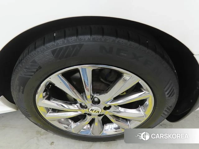 Kia The New Carnival id 4680250 из Кореи 11