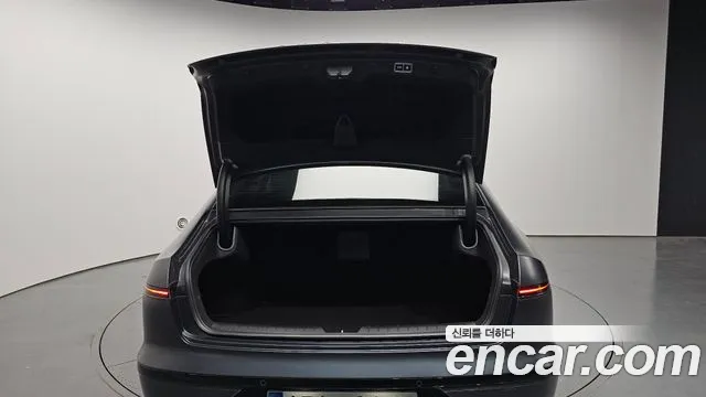 Hyundai Grandeur (GN7) id 2737279 из Кореи 11