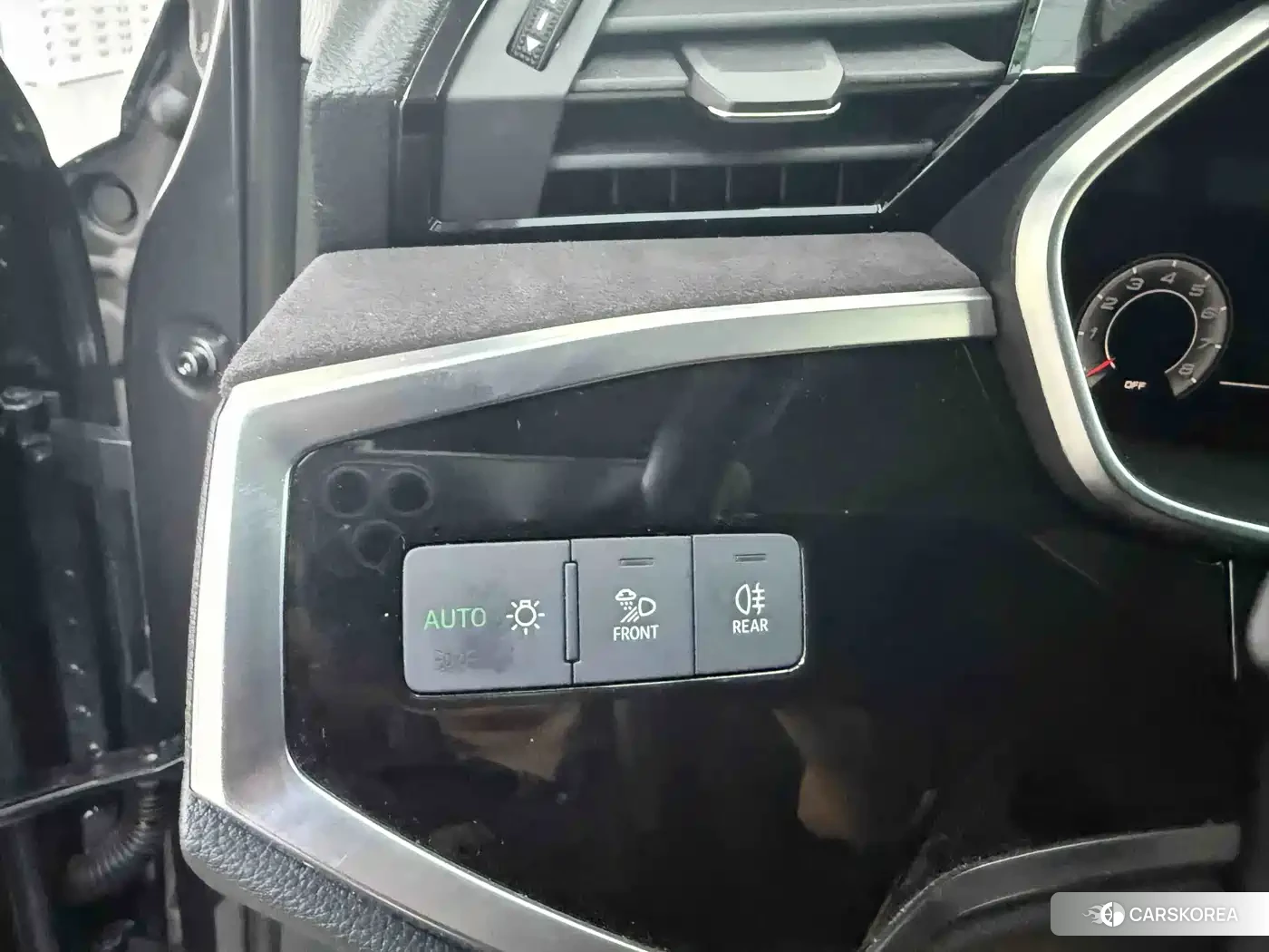 Audi Q3 id 4679605 из Китая 11