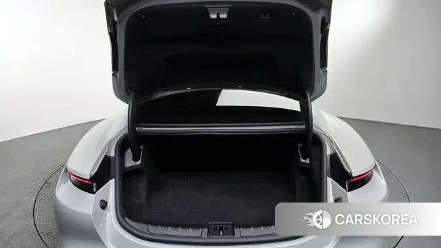 Porsche Taycan id 3670866 из Кореи 11