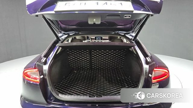 Kia Stinger id 3867595 из Кореи 11