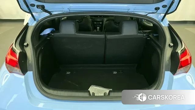 Hyundai Veloster (JS) id 3302507 из Кореи 11