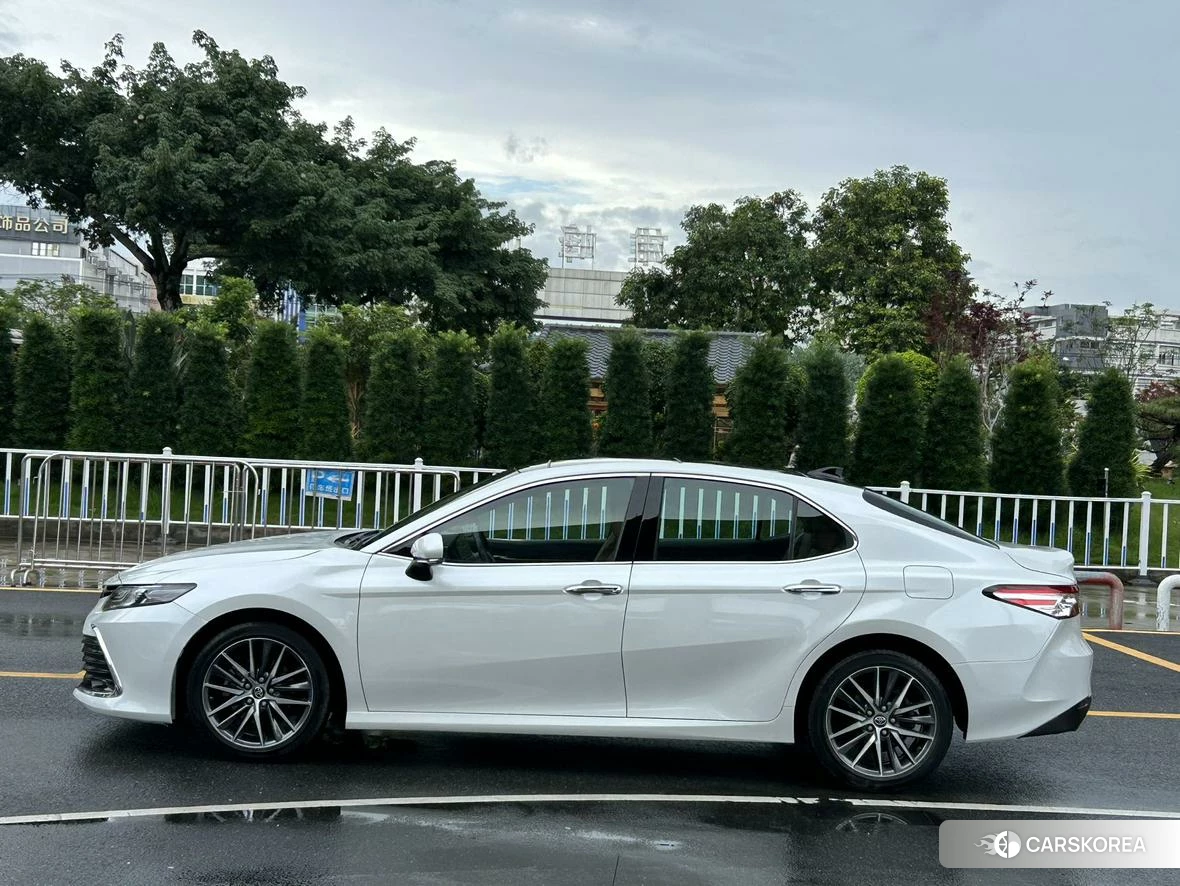 Toyota Camry id 4406113 из Китая 11
