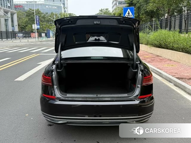 Volkswagen Passat id 4374564 из Китая 11